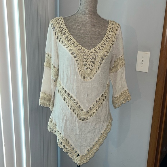 Active Oatmeal Boho Hippie CHIC Feminine Crochet Knit Hi Low Blouse Shirt S/M - Picture 1 of 5